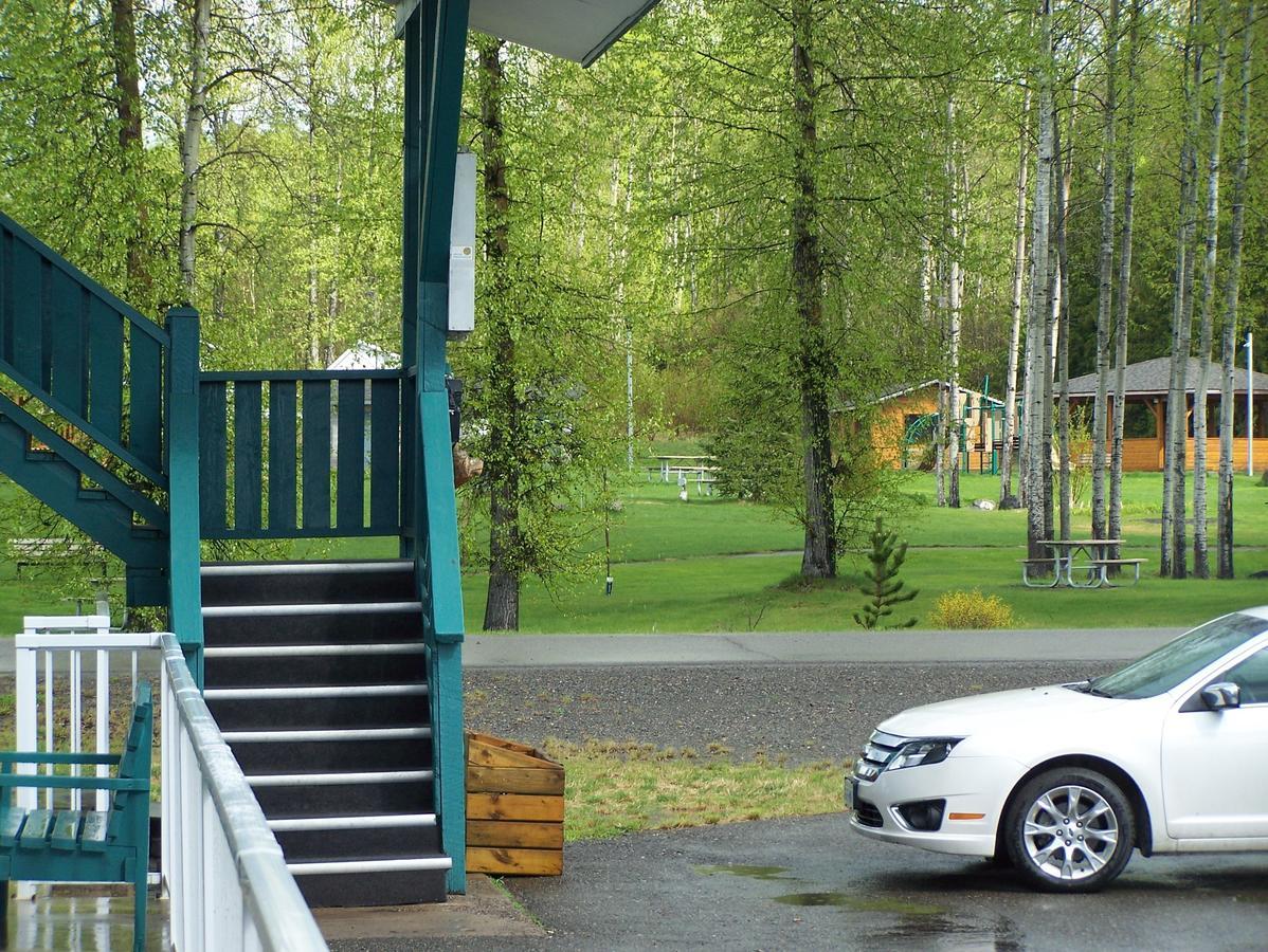 Robber'S Roost Motel New Hazelton Εξωτερικό φωτογραφία