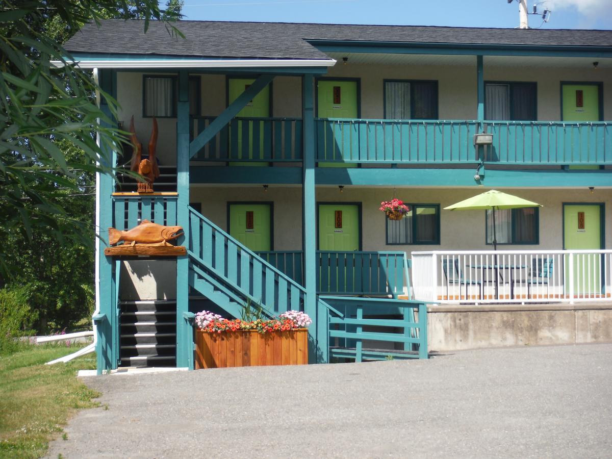 Robber'S Roost Motel New Hazelton Εξωτερικό φωτογραφία